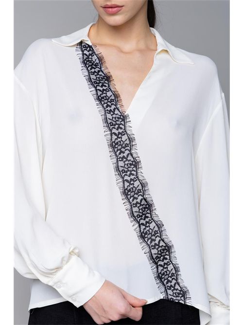 Blusa in crepe de chine con pizzo KAOS | SI1GX010/1041